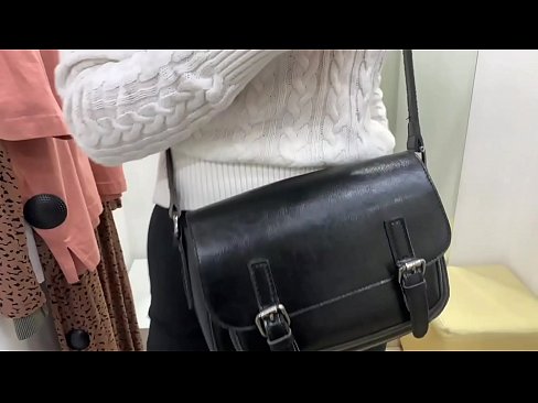 ❤️ Masturbation ampahibemaso ny tanora bitch FeralBerry miaraka amin'ny dildo ao amin'ny efitrano fitting ❤ Super sex amin'ny mg.moresexmovies.ru ❌️❤